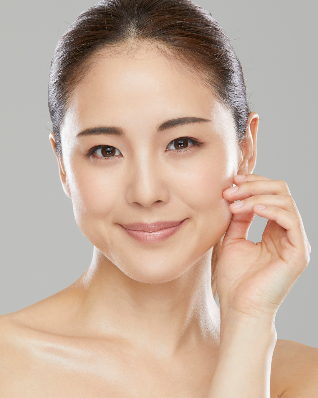 Jalupro Super Hydro skin boosters treatment in dubai to deeply hydrate and restore skin quality with a natural lifting effect.